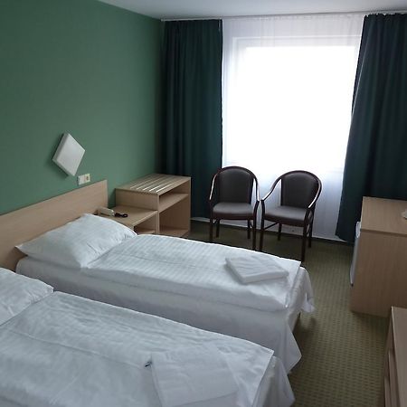 Hotel Mars Прага Экстерьер фото